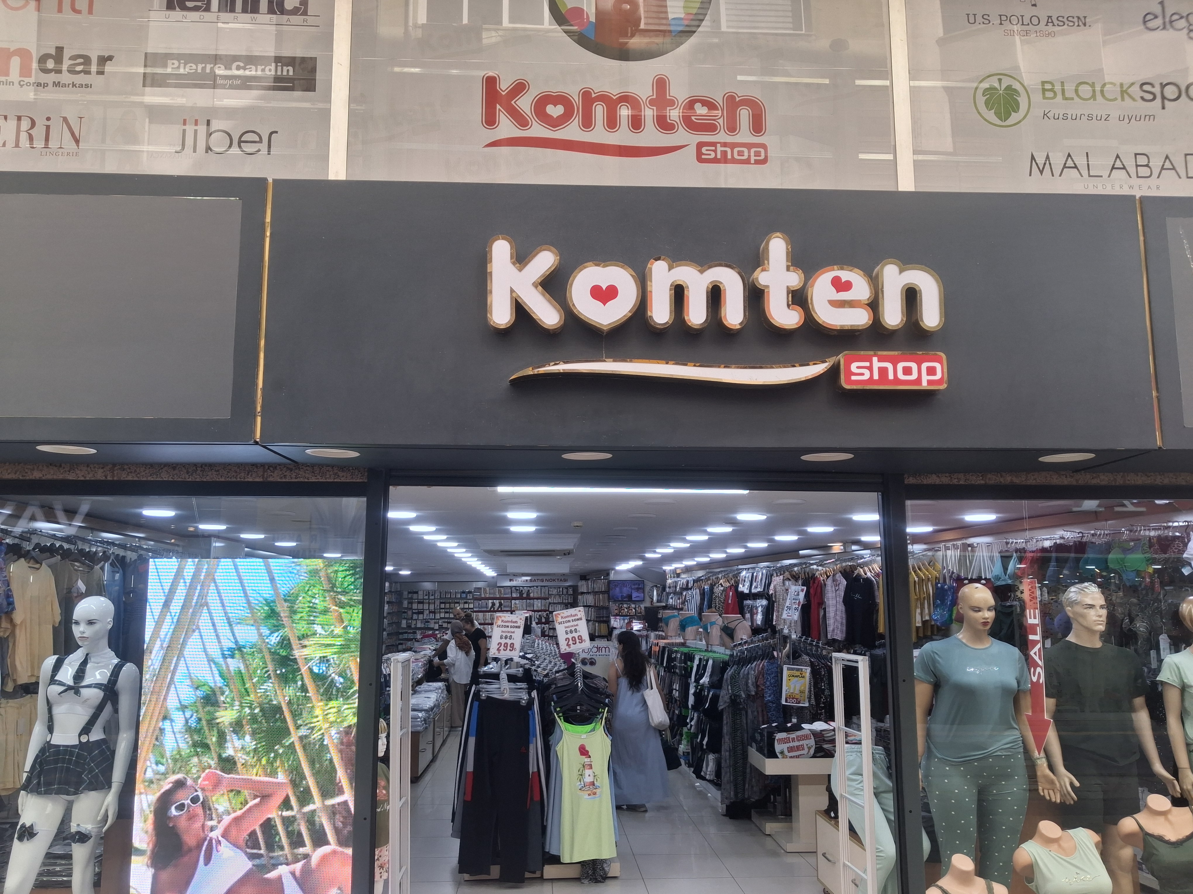 Komten iç çamaşırları